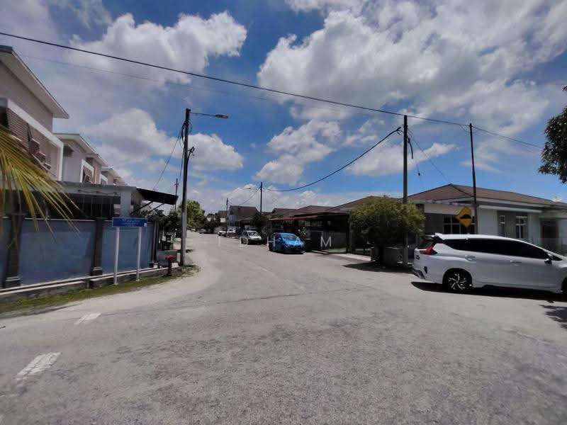 Semi-Detached House for Sale in Taman Jack Bandar Baru Kuantan Putri (Kuantan) - Idham Che'Ali - Exterior - PropertyGuru.com.my
