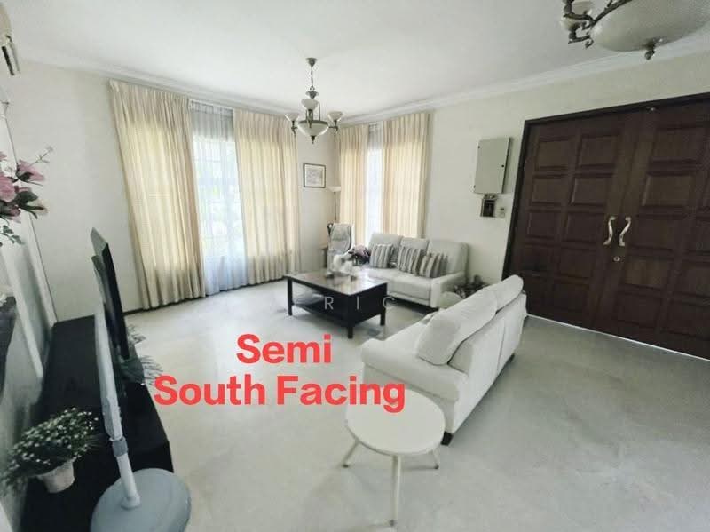 Rumah Berkembar untuk Dijual di Taman Yarl (Jalan Klang Lama (Old Klang Road)) - Eric Lau Mun Chung - Living Room - PropertyGuru.com.my