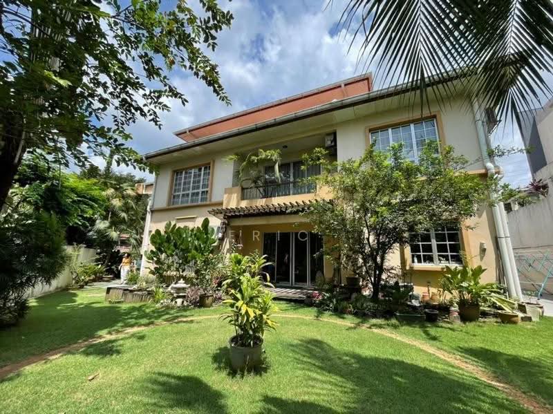 Rumah Berkembar untuk Dijual di Taman Yarl (Jalan Klang Lama (Old Klang Road)) - Eric Lau Mun Chung - Exterior - PropertyGuru.com.my