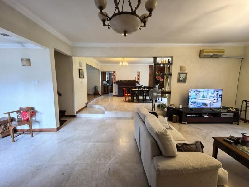 Rumah Berkembar untuk Dijual di Taman Yarl (Jalan Klang Lama (Old Klang Road)) - Eric Lau Mun Chung - Living Room - PropertyGuru.com.my