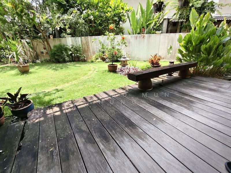 Rumah Berkembar untuk Dijual di Taman Yarl (Jalan Klang Lama (Old Klang Road)) - Eric Lau Mun Chung - Garden - PropertyGuru.com.my