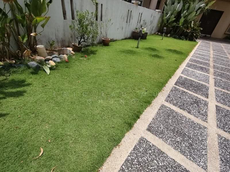 Rumah Berkembar untuk Dijual di Taman Yarl (Jalan Klang Lama (Old Klang Road)) - Eric Lau Mun Chung - Exterior - PropertyGuru.com.my
