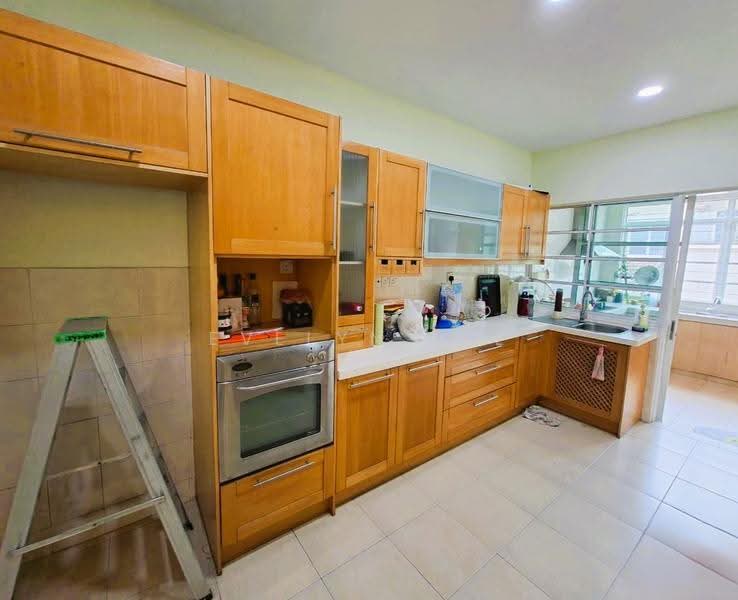 Rumah Teres 2-Tingkat untuk Dijual di Saujana Damansara (Damansara Damai) - Evelyn Lee - Kitchen - PropertyGuru.com.my