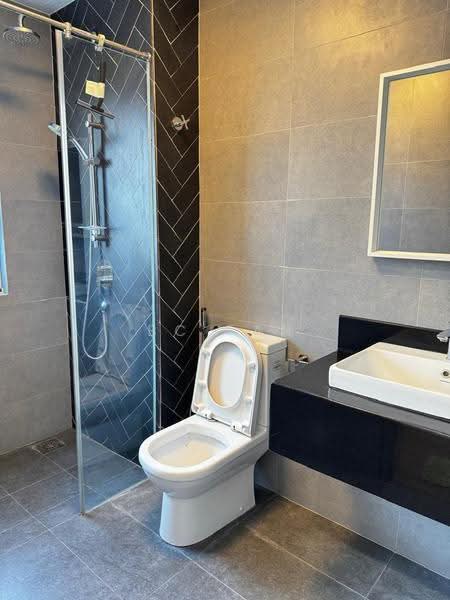 Kediaman Servis untuk Disewa di Sunway Velocity TWO - BC TAN - Bathroom - PropertyGuru.com.my