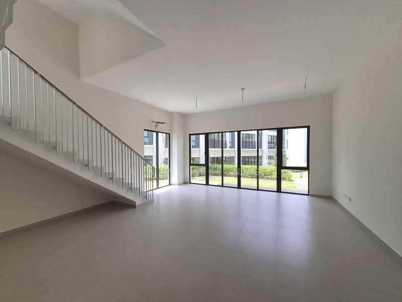 Rumah Teres 3-Tingkat untuk Dijual di Petaling Jaya (Selangor) - Annie Ng - Living Room - PropertyGuru.com.my