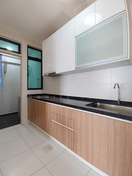 Service Residence for Rent at Sky Oasis Residence (Pangsapuri Oasis 1) - Daniel Tey - Kitchen - PropertyGuru.com.my