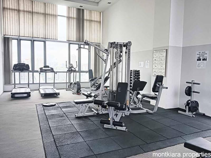 Kediaman Servis untuk Dijual di Gateway Kiaramas Residences - Fendi Eve - Gym - PropertyGuru.com.my