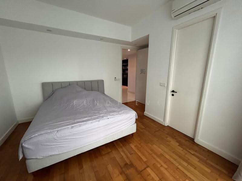 Kediaman Servis untuk Dijual di Gateway Kiaramas Residences - Fendi Eve - Bedroom - PropertyGuru.com.my