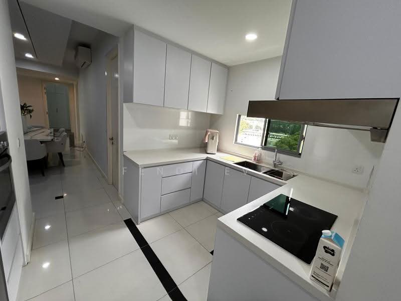 Kediaman Servis untuk Dijual di Gateway Kiaramas Residences - Fendi Eve - Kitchen - PropertyGuru.com.my