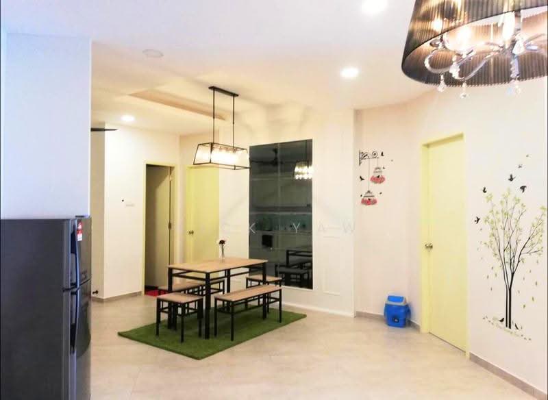 Kediaman Servis untuk Disewa di Atlantis Residences (Pangsapuri Atlantis Kota Syahbandar) - Nick Yaw - Dining Room - PropertyGuru.com.my