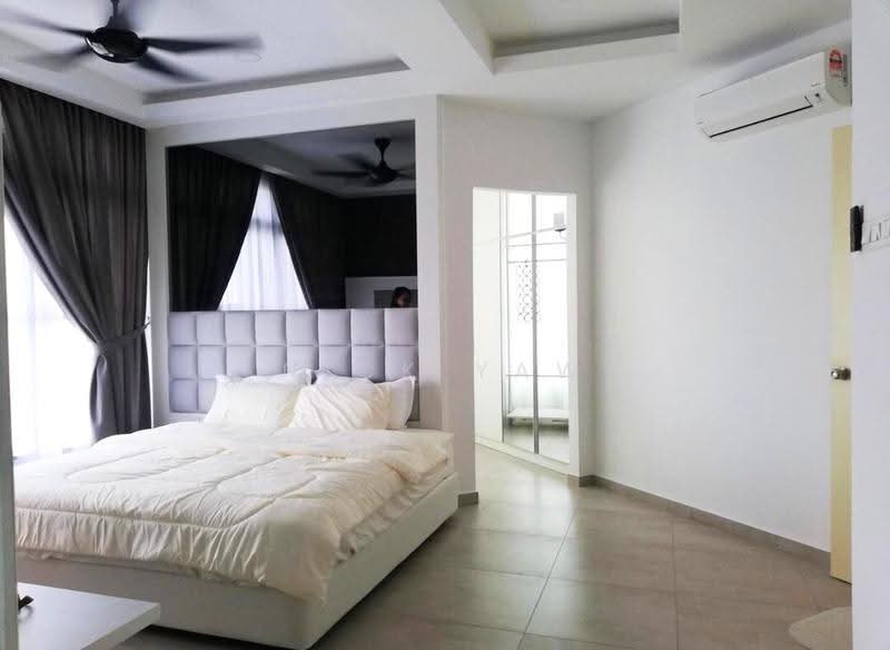 Kediaman Servis untuk Disewa di Atlantis Residences (Pangsapuri Atlantis Kota Syahbandar) - Nick Yaw - Bedroom - PropertyGuru.com.my