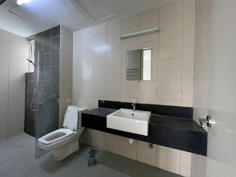 Condominium for Sale at Vina Residency (Vina Versatile Homes) - Shaun Chong - Bathroom - PropertyGuru.com.my
