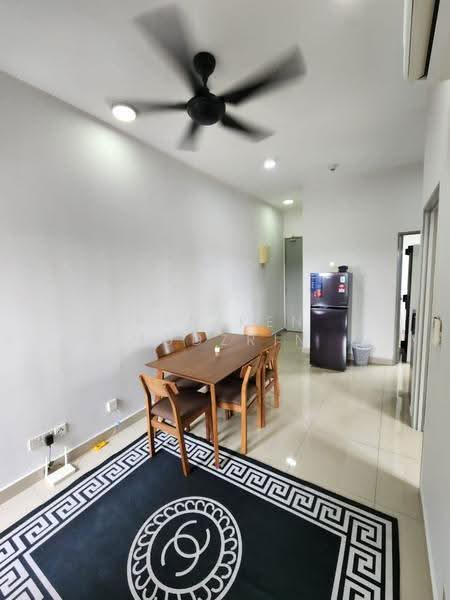 Kediaman Servis untuk Disewa di Ayuman Suites - Ashiken Mudzrin - Dining/Living Room - PropertyGuru.com.my