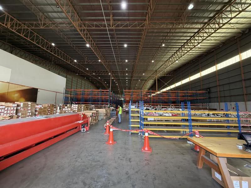 Detached Factory for Rent in Taman Perindustrian Subang (Subang Jaya) - Pung Leong Lim - Interior - PropertyGuru.com.my