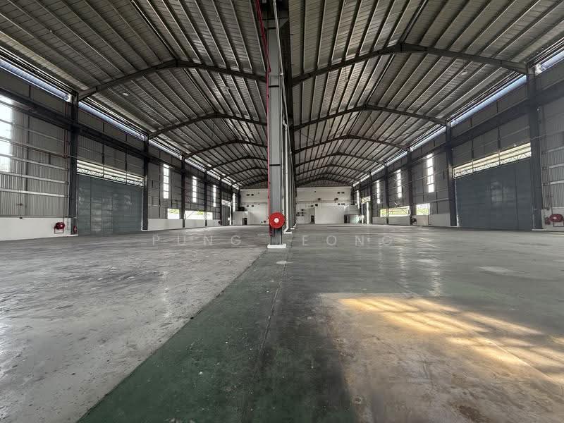 Detached Factory for Rent in Taman Perindustrian Subang (Subang Jaya) - Pung Leong Lim - Interior - PropertyGuru.com.my