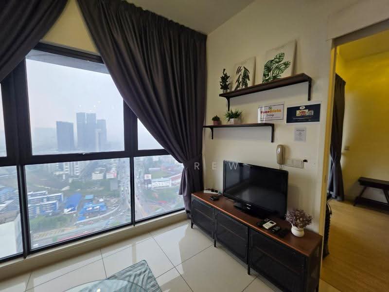Kediaman Servis untuk Disewa di Continew - Andrew Loh - Living Room - PropertyGuru.com.my