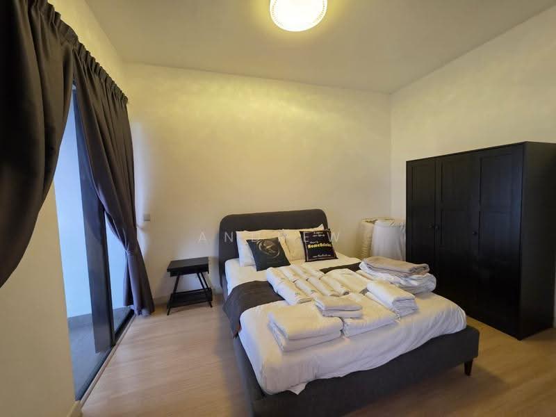 Kediaman Servis untuk Disewa di Continew - Andrew Loh - Bedroom - PropertyGuru.com.my