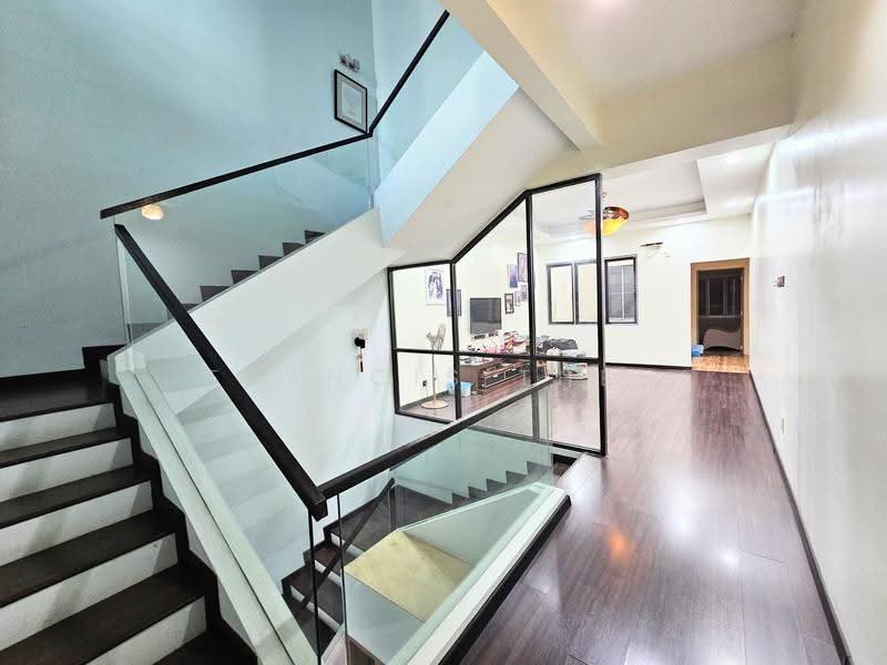 Rumah Berkembar untuk Dijual di Taman Saujana Suria (Kajang) - Francis Thee - PropertyGuru.com.my