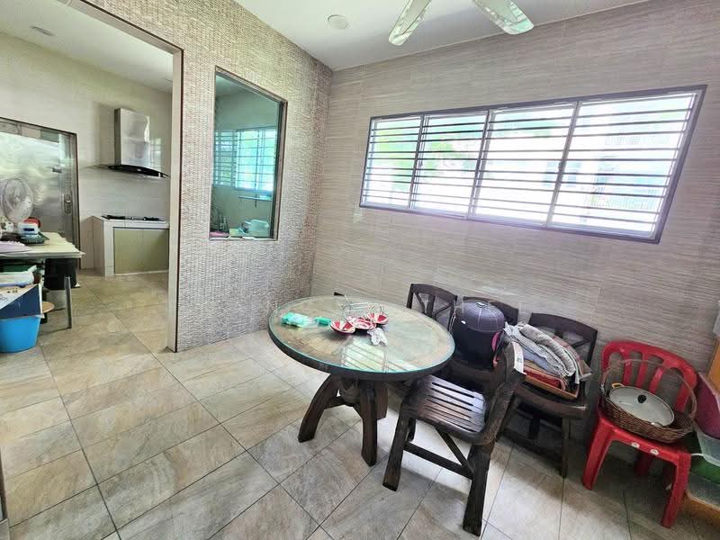 Rumah Berkembar untuk Dijual di Taman Saujana Suria (Kajang) - Francis Thee - PropertyGuru.com.my