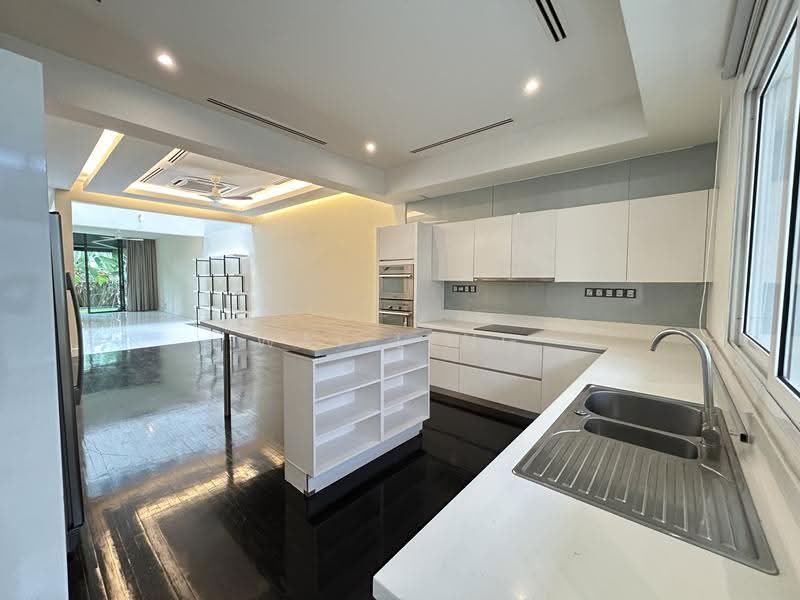 Townhouse for Rent in Bukit Kiara (Kuala Lumpur) - Wai Leng Lee - Kitchen - PropertyGuru.com.my