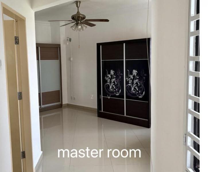 Apartment for Rent at Seri Mutiara Apartment - Ziv Chiam - Master Bedroom - PropertyGuru.com.my
