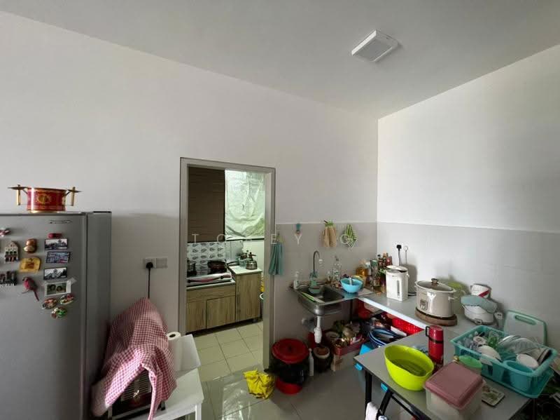 Condominium for Sale at Trinity Lemanja - Tobey G - Kitchen - PropertyGuru.com.my
