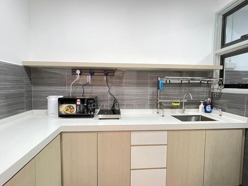 Condominium for Rent at Admiral Residences - Celine Chen - Kitchen - PropertyGuru.com.my