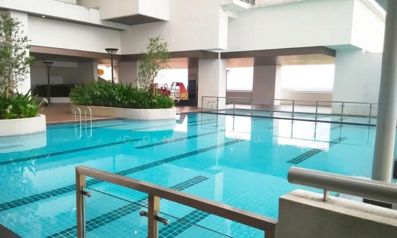 Kediaman Servis untuk Dijual di Sky Breeze Service Apartment - Cony Ong - Pool - PropertyGuru.com.my