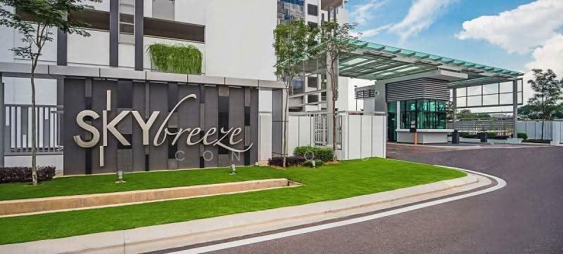 Kediaman Servis untuk Dijual di Sky Breeze Service Apartment - Cony Ong - Exterior - PropertyGuru.com.my