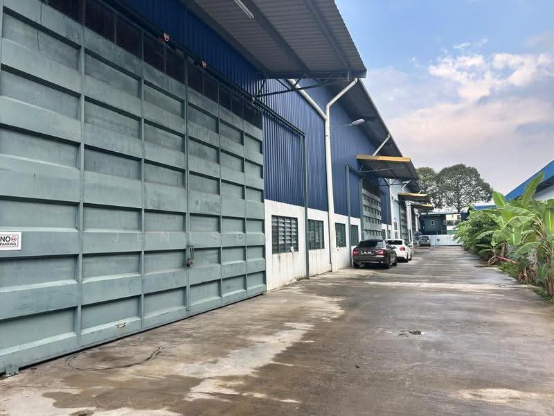 Kilang Terpisah untuk Disewa di Kampung Baru Subang (Sungai Buloh) - Jentsen Thong - Exterior - PropertyGuru.com.my