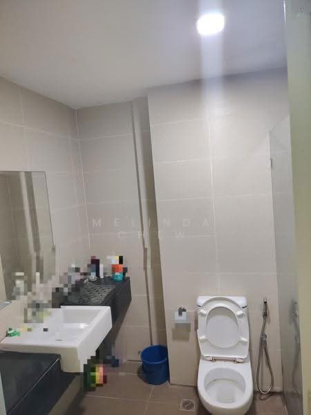 Kondominium untuk Dijual di Tropicana Bay Residences - Melinda Chew - Bathroom - PropertyGuru.com.my