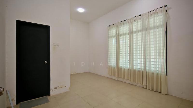Bungalow House for Sale in Taman Beserah (Beserah) - Idham Che'Ali - Interior - PropertyGuru.com.my