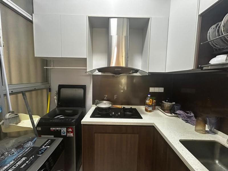Condominium for Sale at Lake Point Residence - ZF Chua - Kitchen - PropertyGuru.com.my