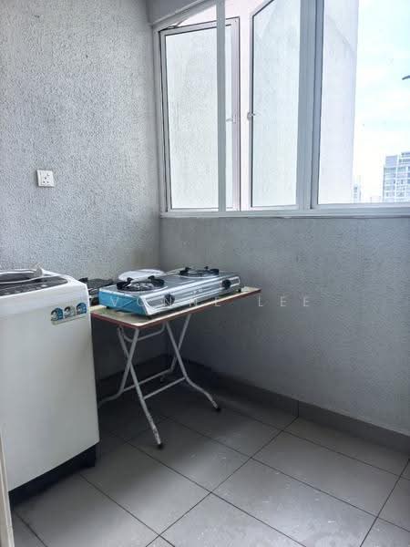 Kondominium untuk Disewa di Ocean View Residences - Yvonne Lee - Balcony - PropertyGuru.com.my