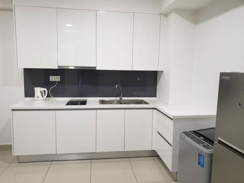 Kediaman Servis untuk Disewa di Eclipse Residence @ Pan'gaea - Jeff Cheah - Kitchen - PropertyGuru.com.my