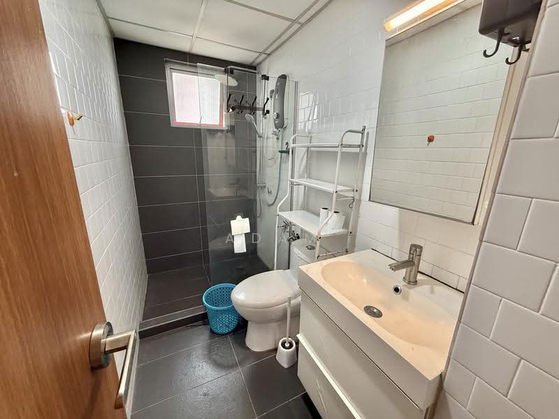 Service Residence for Rent at Main Place Residence - Adam Pern - Bathroom - PropertyGuru.com.my