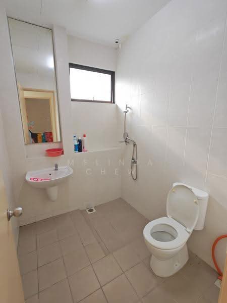 Rumah Berkembar untuk Dijual di Kampung Permatang Tengah (Balik Pulau) - Melinda Chew - Bathroom - PropertyGuru.com.my
