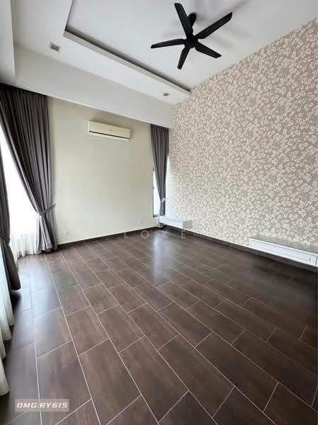 Rumah Berkembar untuk Dijual di Setia Damai (Setia Alam) - Loke . - Living Room - PropertyGuru.com.my