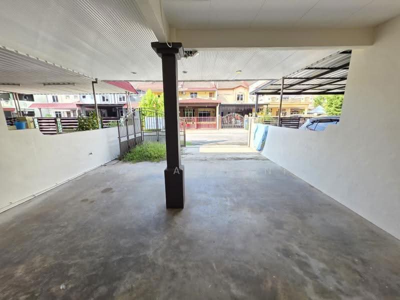 2-storey Terraced House for Sale in Lunas (Kedah) - Azura Ghani - Exterior - PropertyGuru.com.my