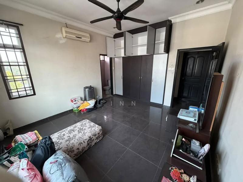 Bungalow House for Sale in Taman Universiti (Skudai) - Finn Aw - PropertyGuru.com.my