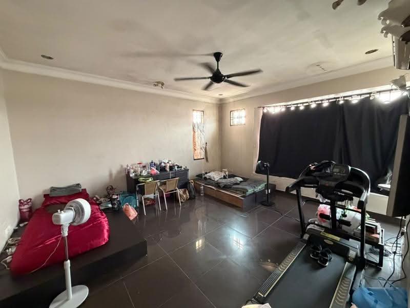 Bungalow House for Sale in Taman Universiti (Skudai) - Finn Aw - PropertyGuru.com.my