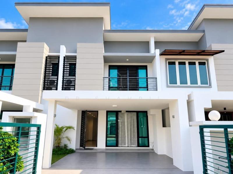 2-storey Terraced House for Sale in Alam Impian (Shah Alam) - Dr Shahril Nizam - Exterior - PropertyGuru.com.my