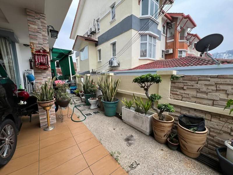 Rumah Teres 2.5-Tingkat untuk Dijual di Pekan Batu 9 (Cheras) - Kathy Yap - Exterior - PropertyGuru.com.my