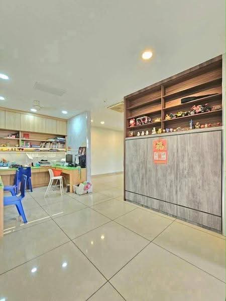 Rumah Kluster untuk Dijual di Taman Gaya (Ulu Tiram) - Carson . - Study - PropertyGuru.com.my