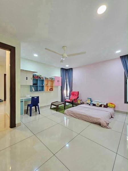 Rumah Kluster untuk Dijual di Taman Gaya (Ulu Tiram) - Carson . - Bedroom - PropertyGuru.com.my
