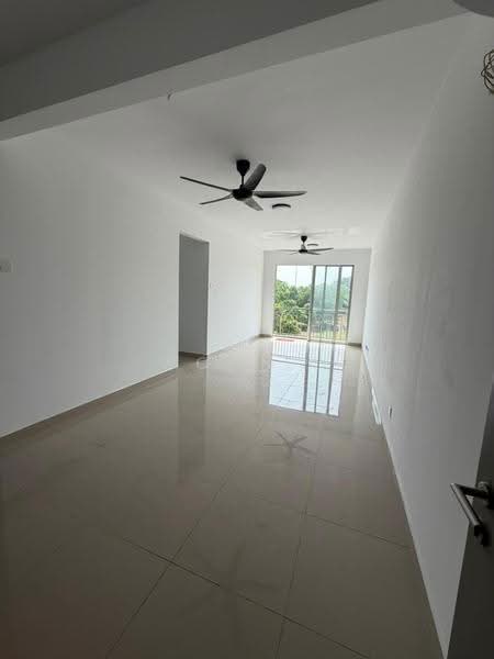 Kondominium untuk Disewa di Seri Serindit Residence - Woon . - Living Room - PropertyGuru.com.my