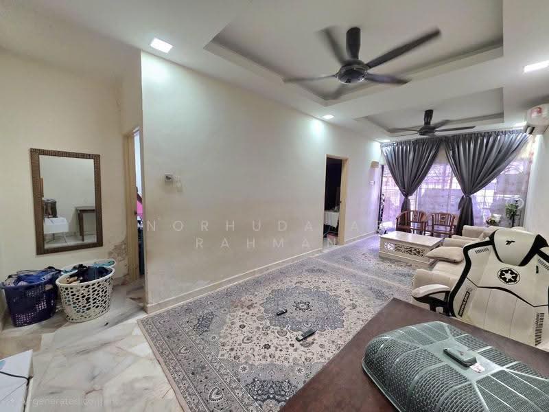 Rumah Teres 1-Tingkat untuk Dijual di Taman Sri Melor (Kajang) - Norhuda Ab Rahman - Living Room - PropertyGuru.com.my