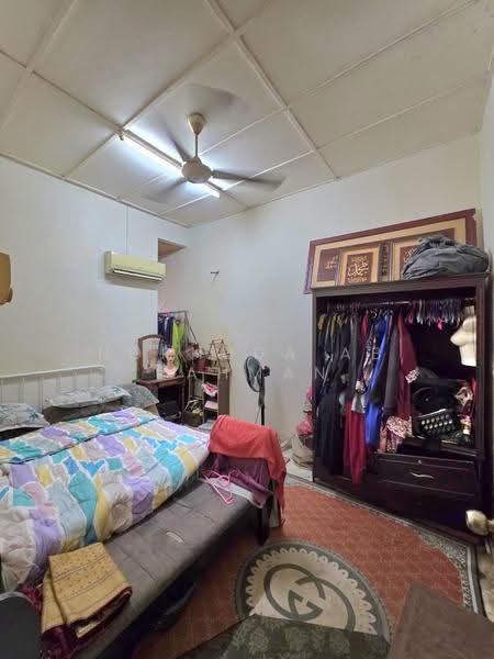Rumah Teres 1-Tingkat untuk Dijual di Taman Sri Melor (Kajang) - Norhuda Ab Rahman - Bedroom - PropertyGuru.com.my