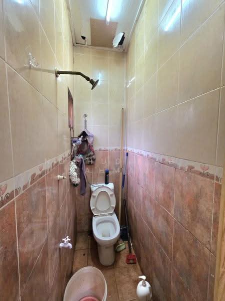 Rumah Teres 1-Tingkat untuk Dijual di Taman Sri Melor (Kajang) - Norhuda Ab Rahman - Bathroom - PropertyGuru.com.my