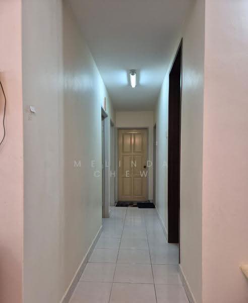Condominium for Sale at Regency Heights Condo - Melinda Chew - Corridor - PropertyGuru.com.my